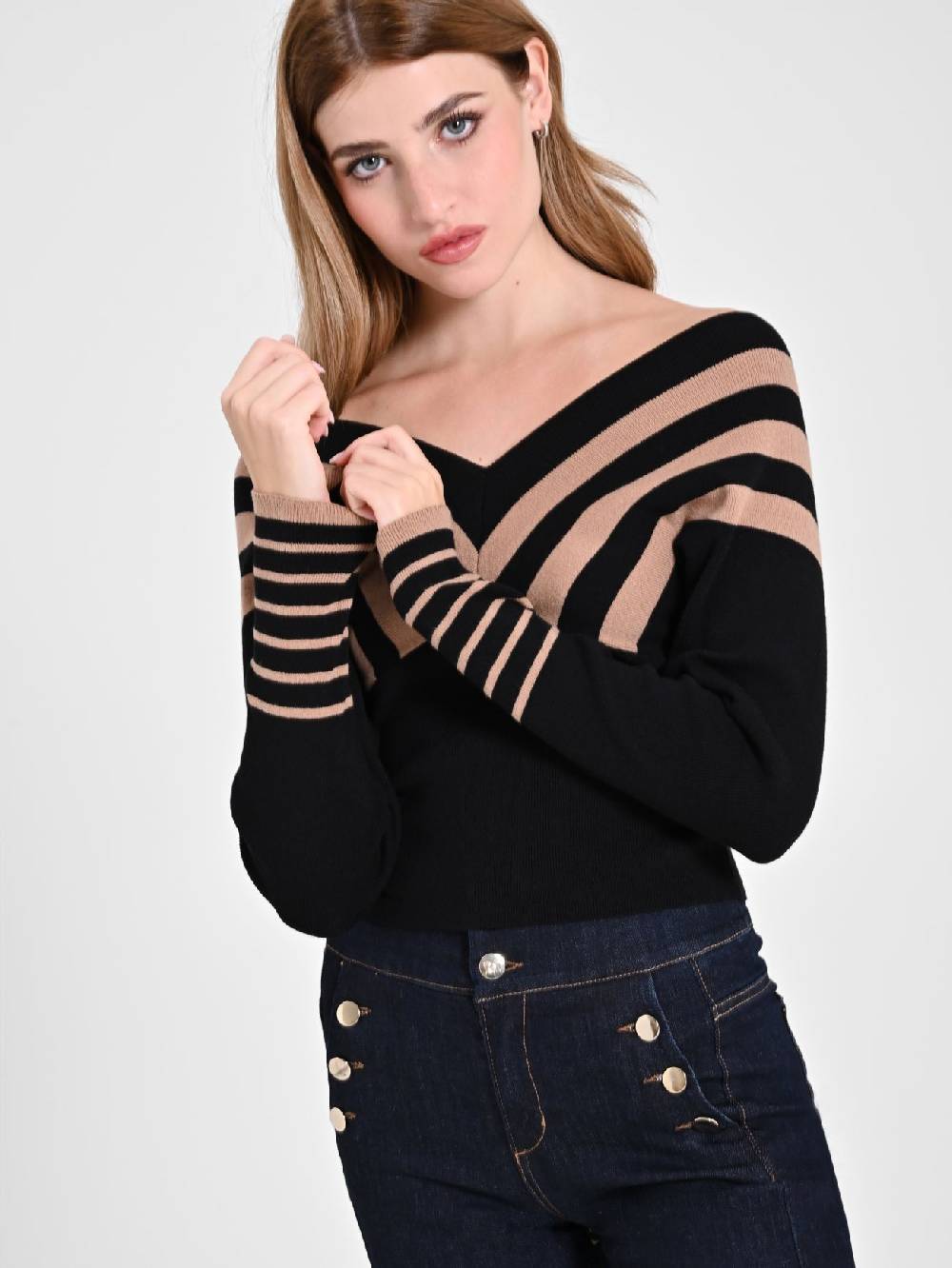 Rinascimento Maglioncino Nero a Righe Beige Negozio