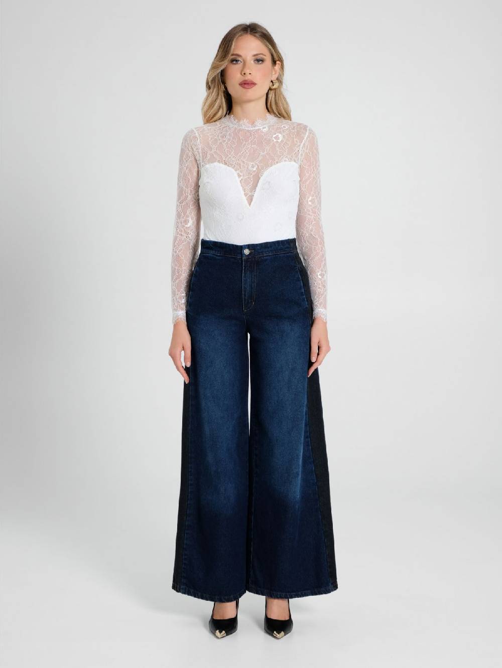 Rinascimento Blusa Body in Pizzo Offerte speciali
