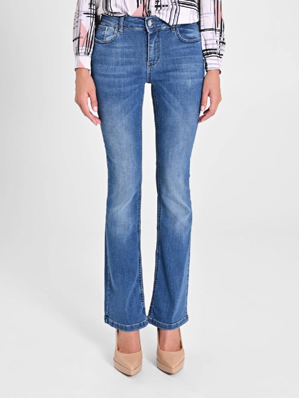 Rinascimento Jeans Flared Offerta migliore