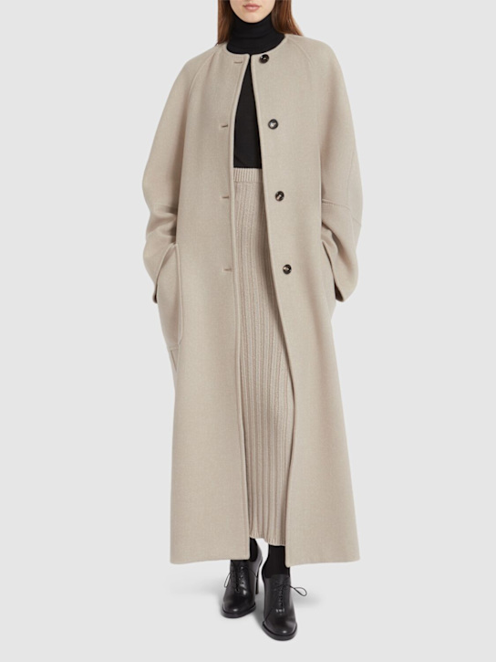 Luisaviaroma Cappotto lungo Album in cashmere Sottocosto