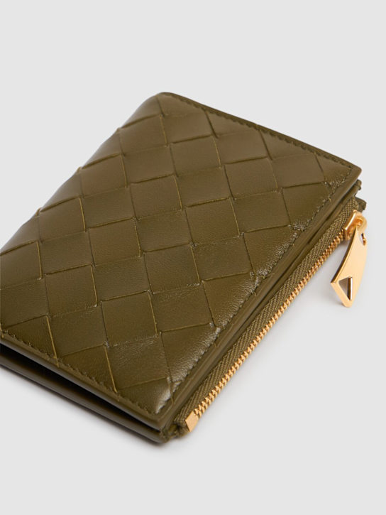 Luisaviaroma Small Intrecciato 15 leather wallet Super sconto