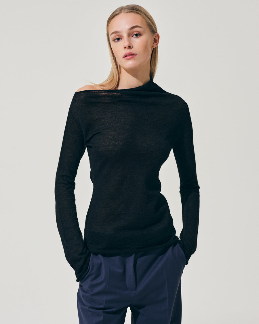 Scaglione ROUND NECK ASYMMETRIC BLACK Presa