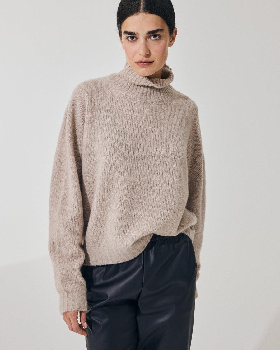 Scaglione TURTLE NECK OVER PUFFED CASHMERE BEIGE Outlet