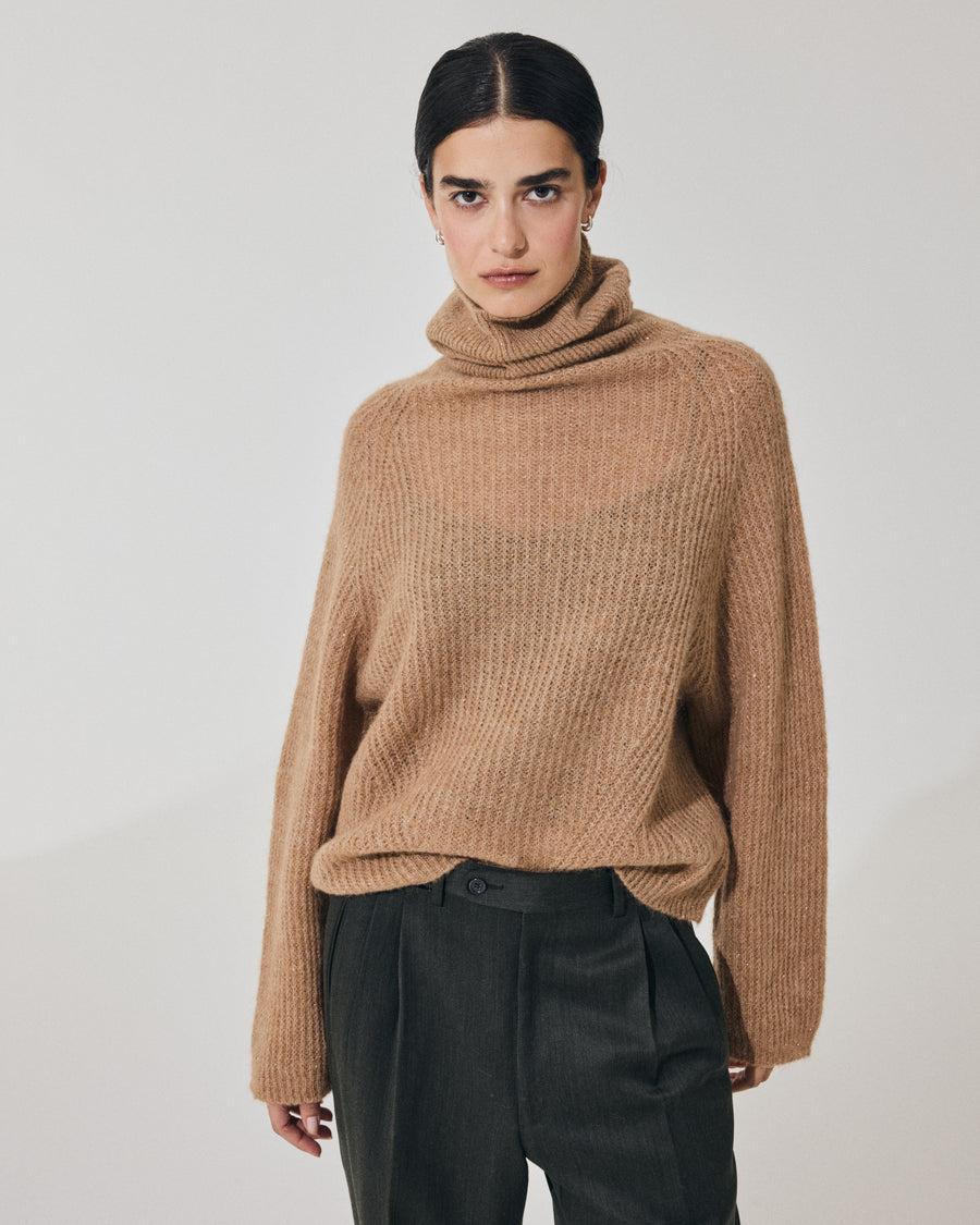 Scaglione TURTLE NECK RAGLAN GLITTER CARAMEL Affare Del Giorno