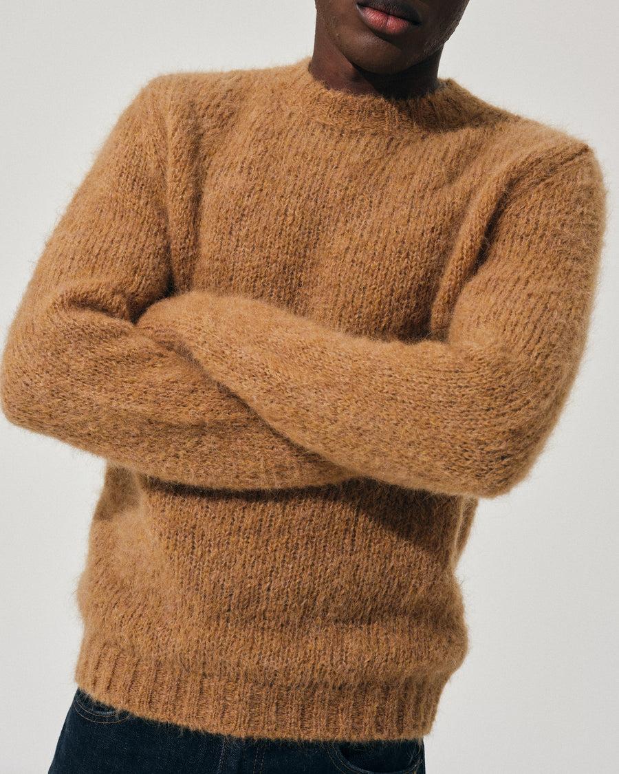 Scaglione ROUND NECK MESSY HAIR CARAMEL Moda
