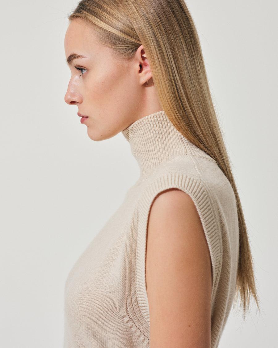Scaglione GILET TURTLE NECK RIBBED SIDES BEIGE Vendita