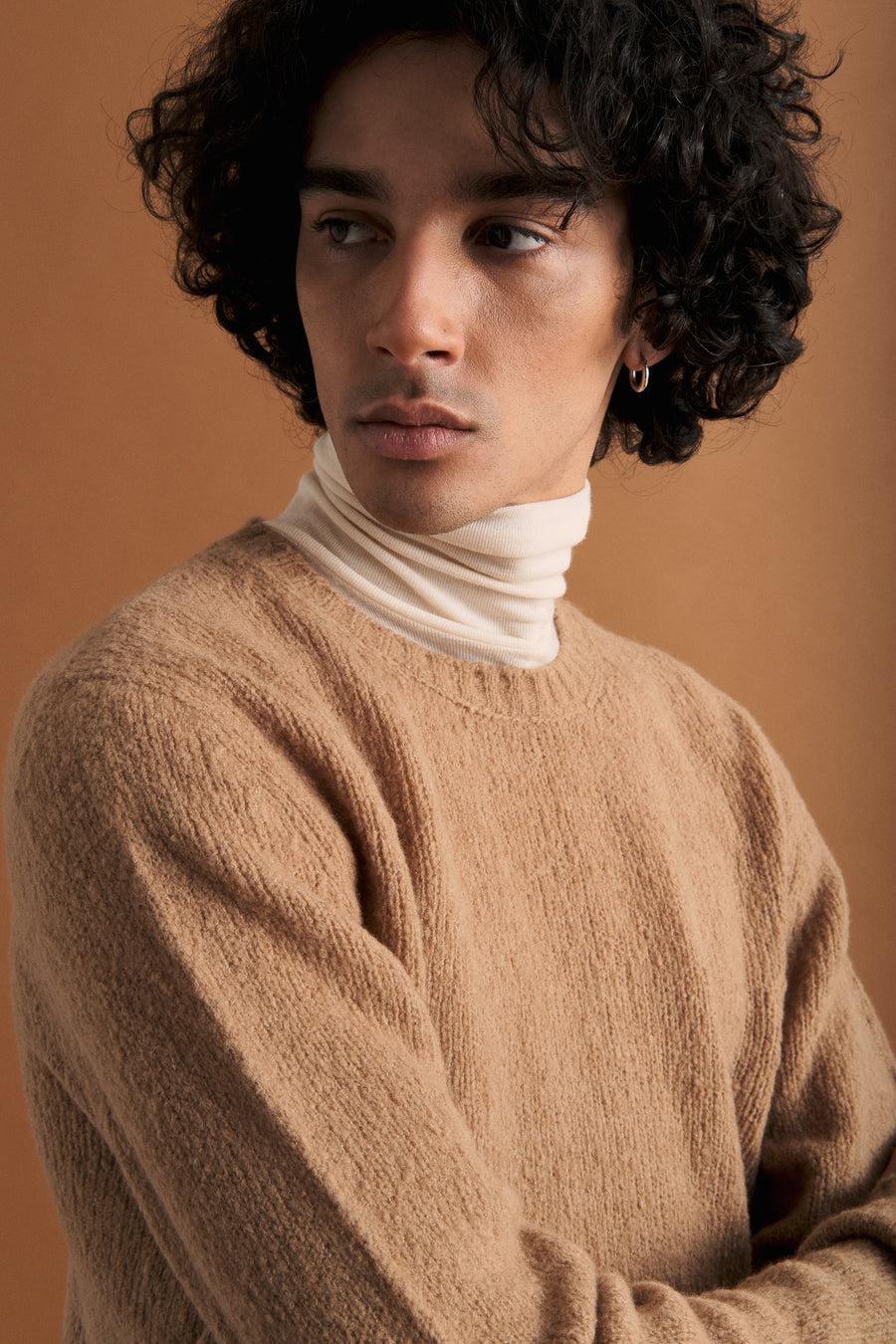 Scaglione ROUND NECK SEAMLESS PUFFED CASHMERE CAMEL In Saldo