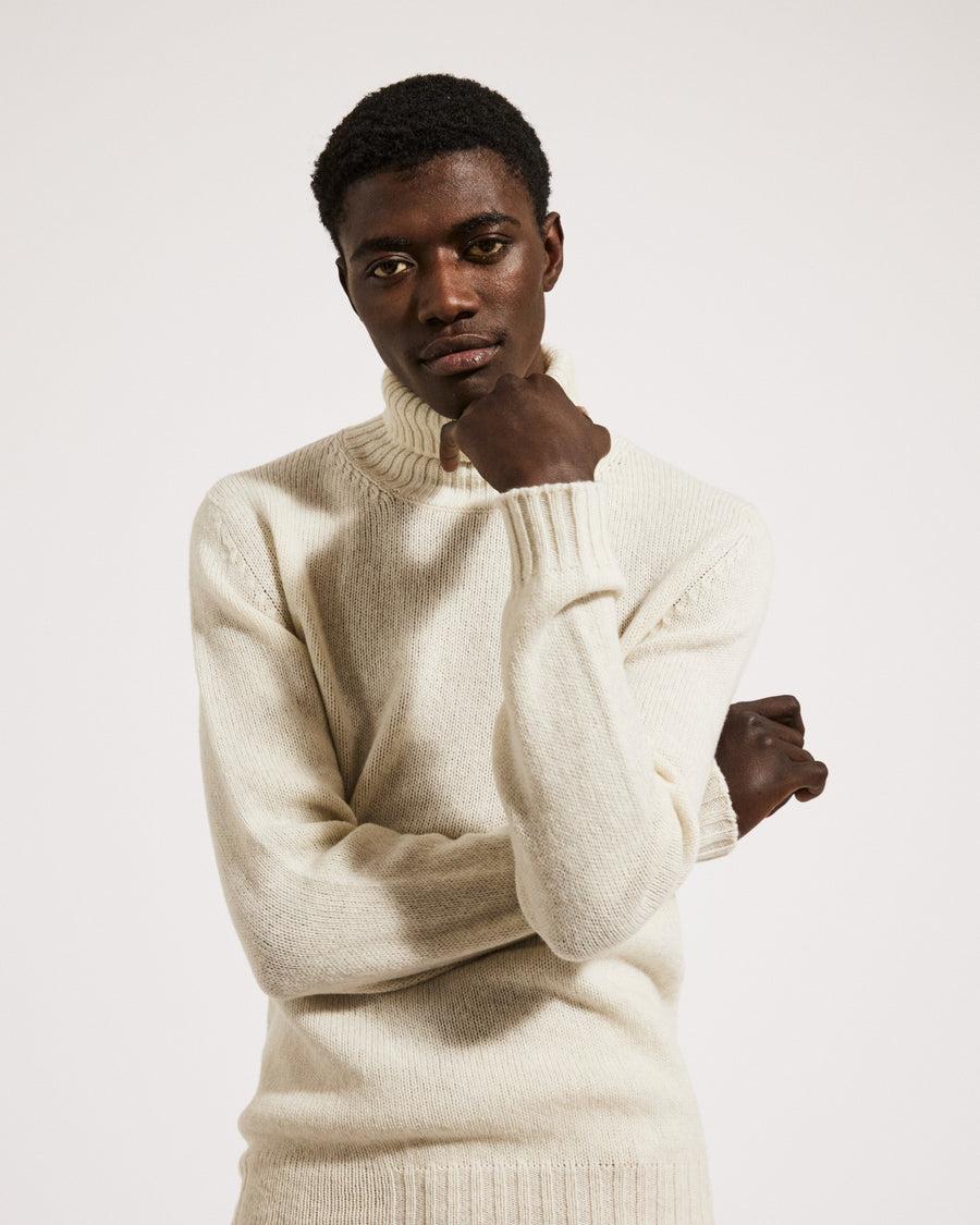 Scaglione TURTLE NECK SEAMLESS SOFTWOOL MILK Italia