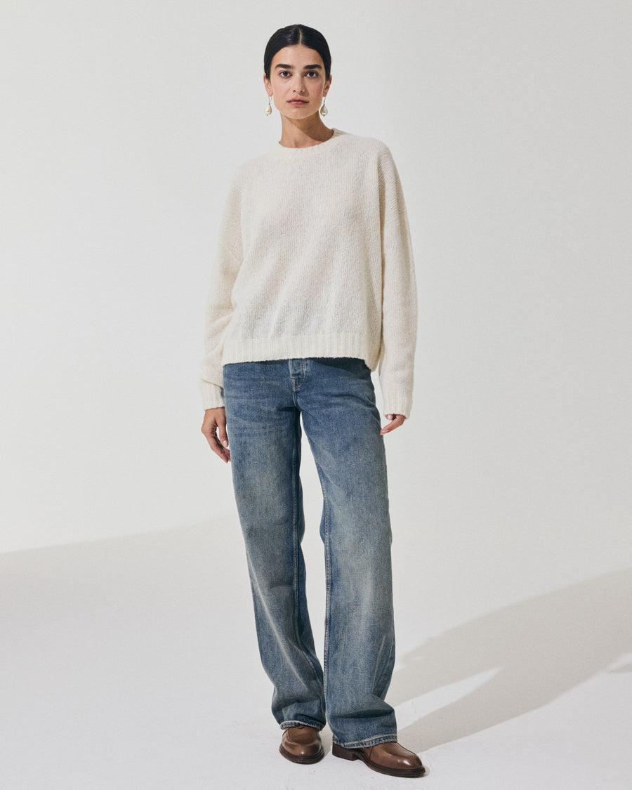 Scaglione ROUND NECK OVER PUFFED CASHMERE MILK Presa