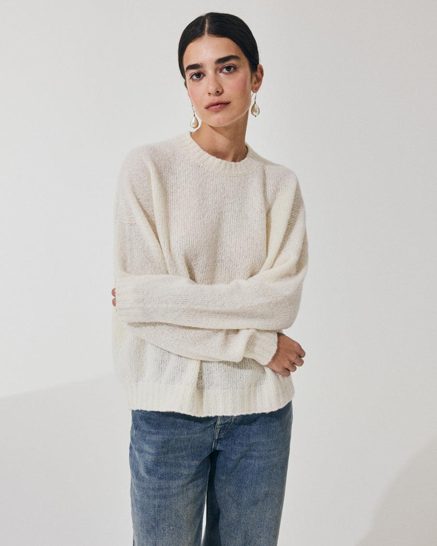 Scaglione ROUND NECK OVER PUFFED CASHMERE MILK Presa