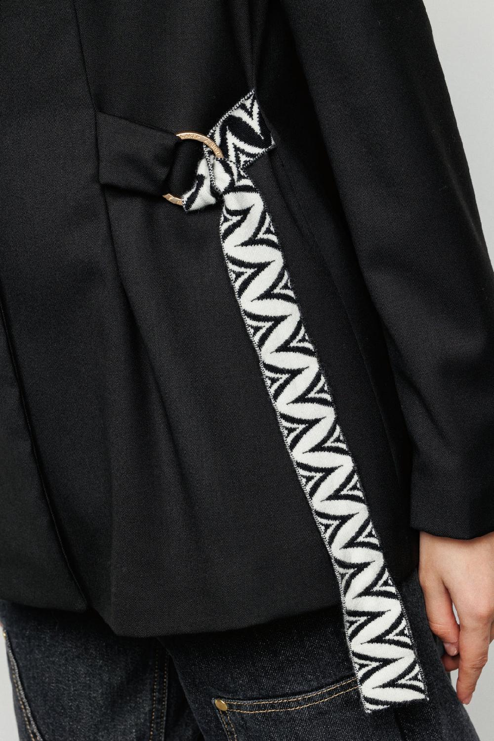 Akep BLAZER AKEP IN FRESCO LANA CON CINTURA IN MAGLIA JACQUARD Qualità