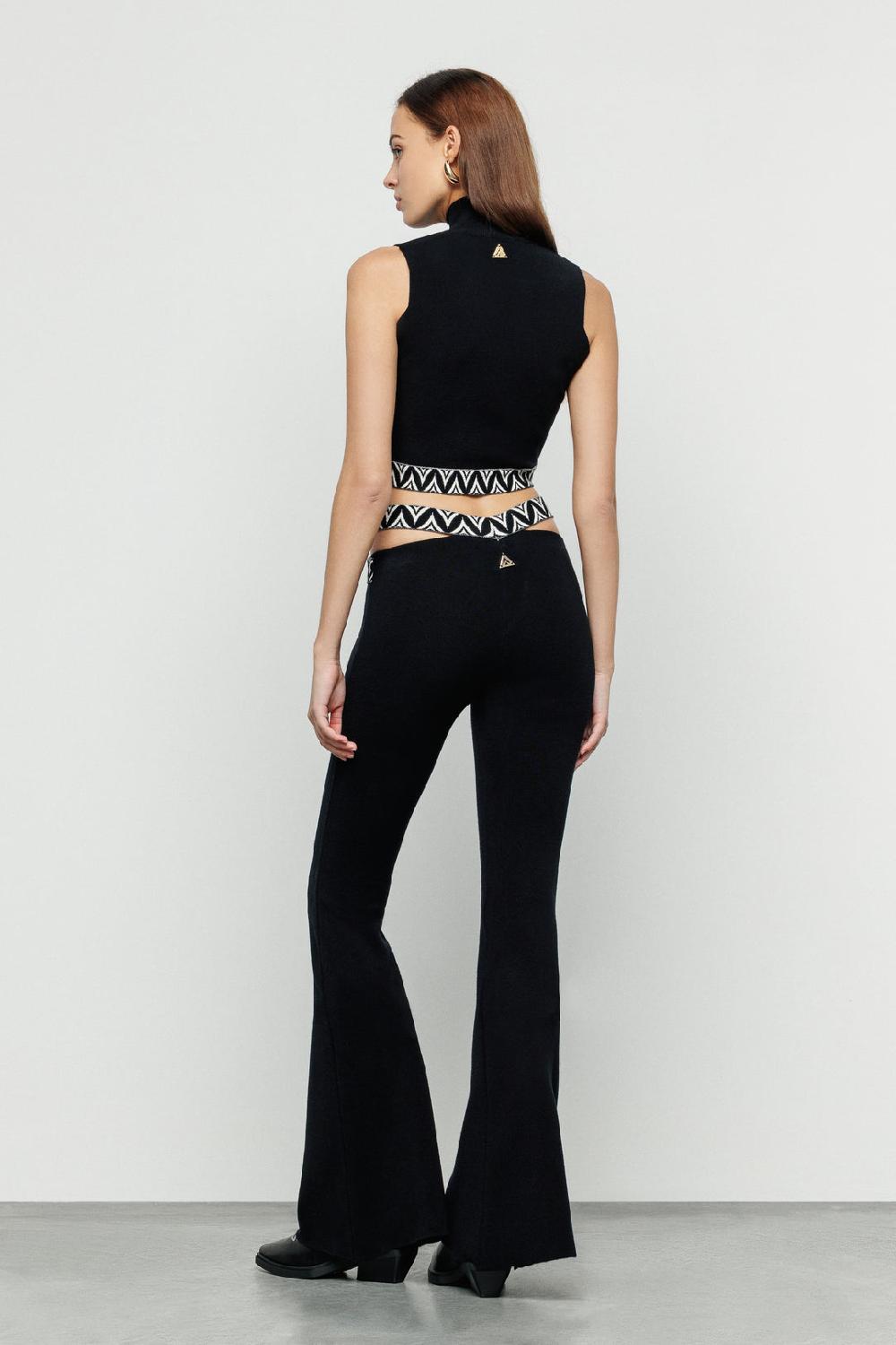 Akep CROP TOP CON ORLO SUL FONDO IN JACQUARD Vendita Calda