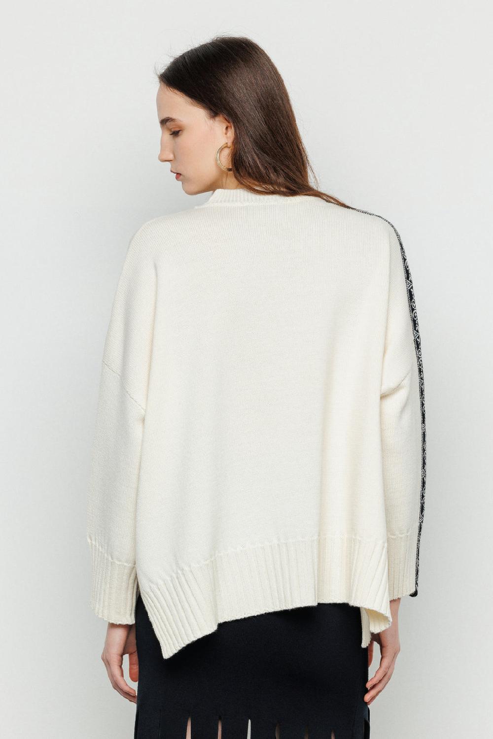 Akep PULLOVER AKEP GIROCOLLO CON BANDA JACQUARD LUNGO LE MANICHE Economico