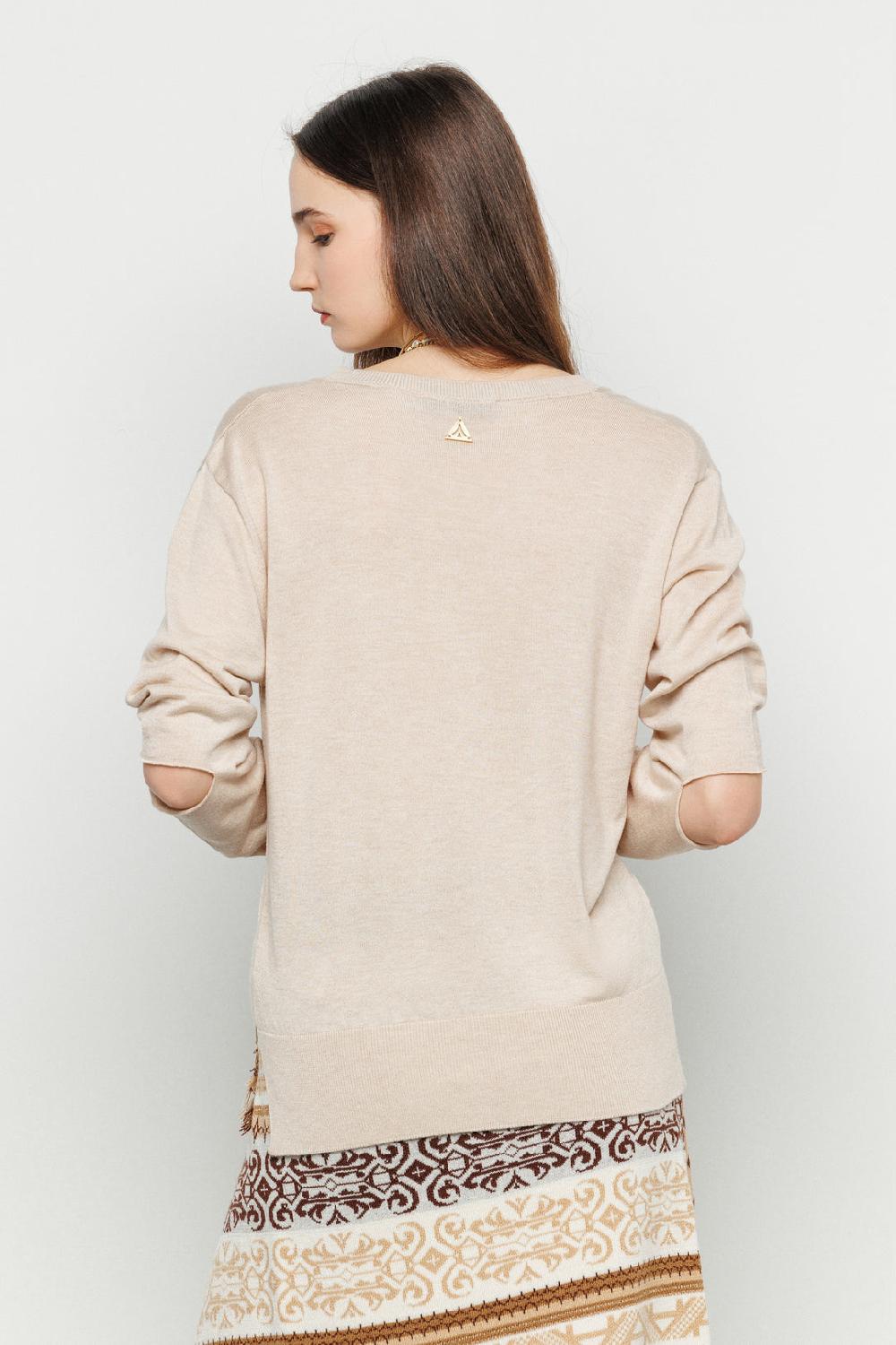Akep MAGLIA CUT OUT AKEP CON SCOLLO A V Italia