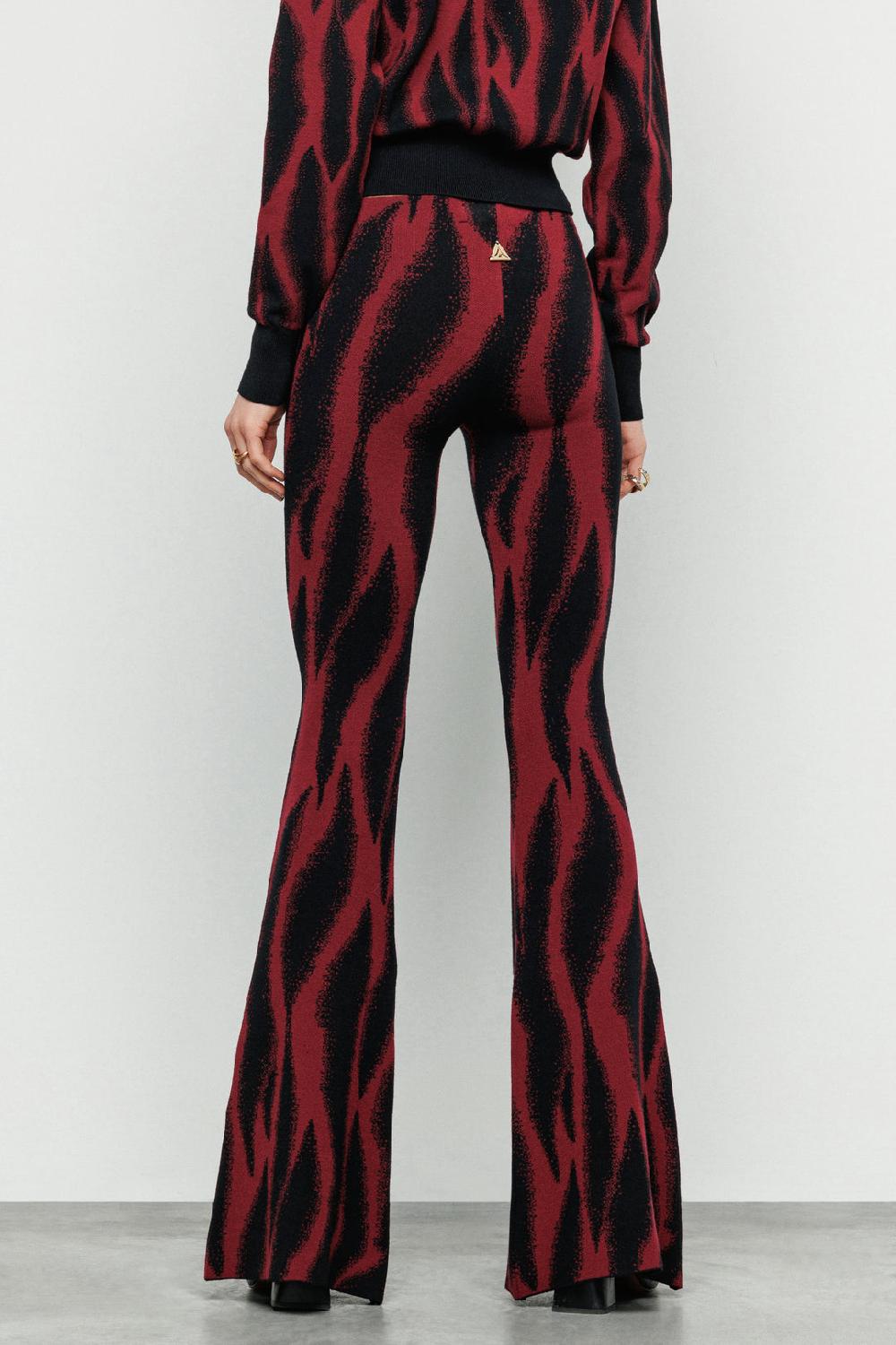 Akep PANTALONE AKEP A ZAMPA JACQUARD ALL OVER ZEBRATO Prezzo Ridotto