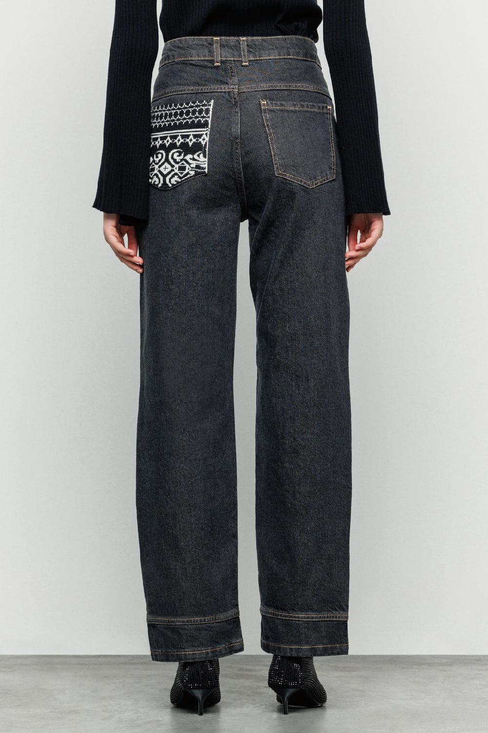 Akep PANTALONE DENIM AKEP CON TASCA IN JACQUARD SUL RETRO Saldi